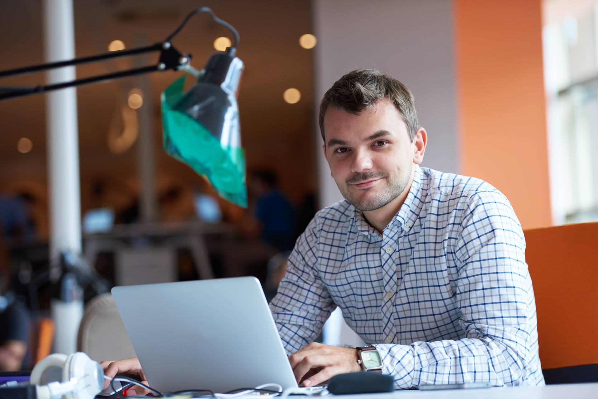Trabajo para jóvenes emprendedores